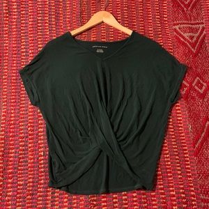 Twist front Tee